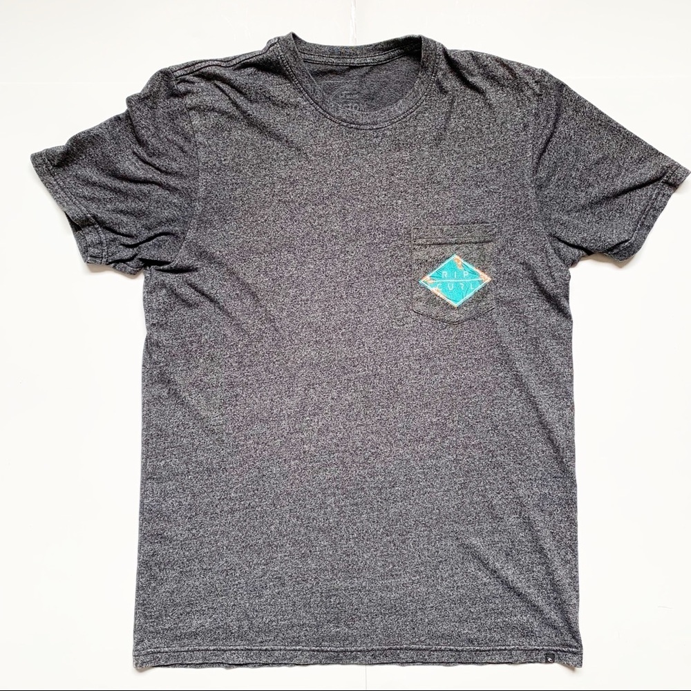 🔥RIP CURL Graphic Pocket Tee 🌊